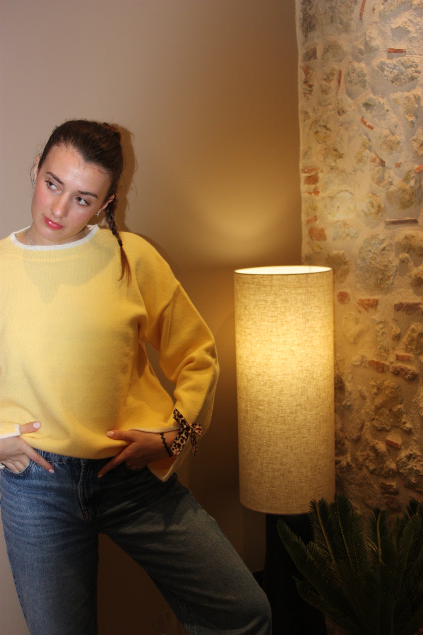 PULL JAUNE