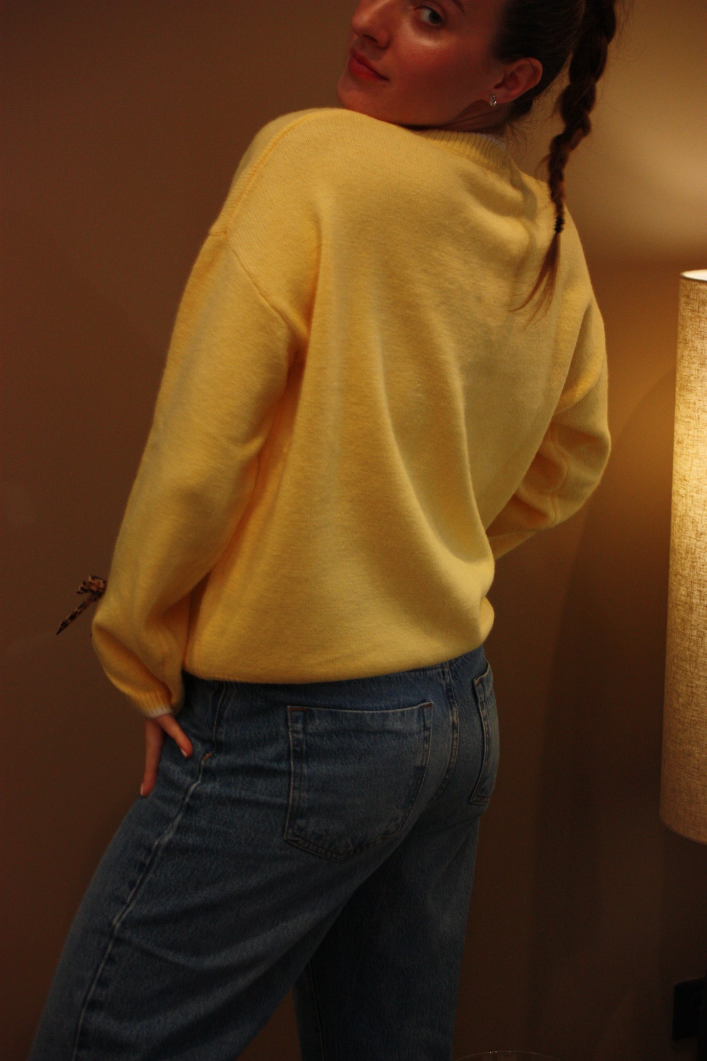 PULL JAUNE