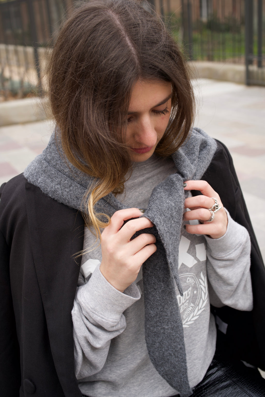 FOULARD GRIS