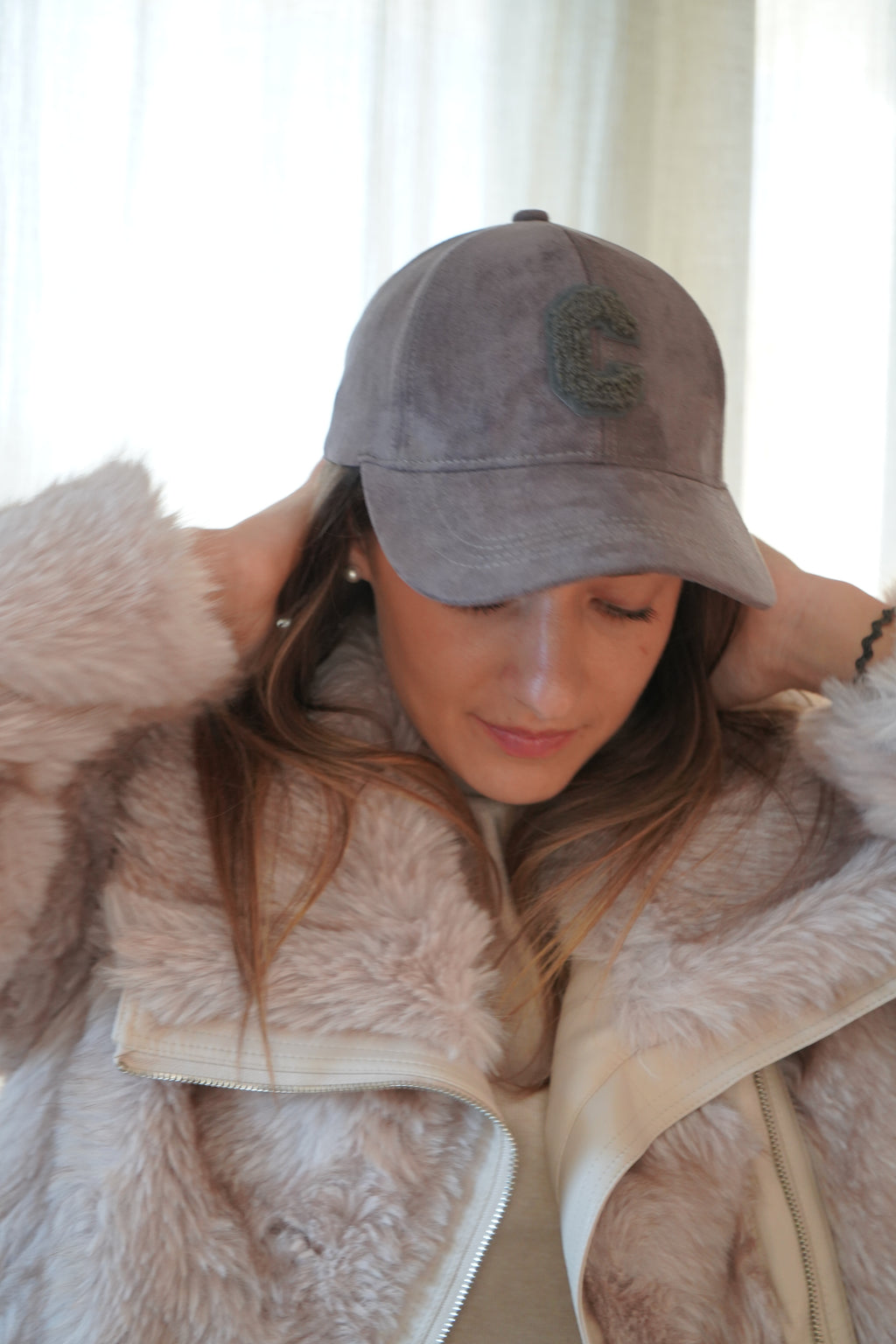 CASQUETTE DAIM - GRIS