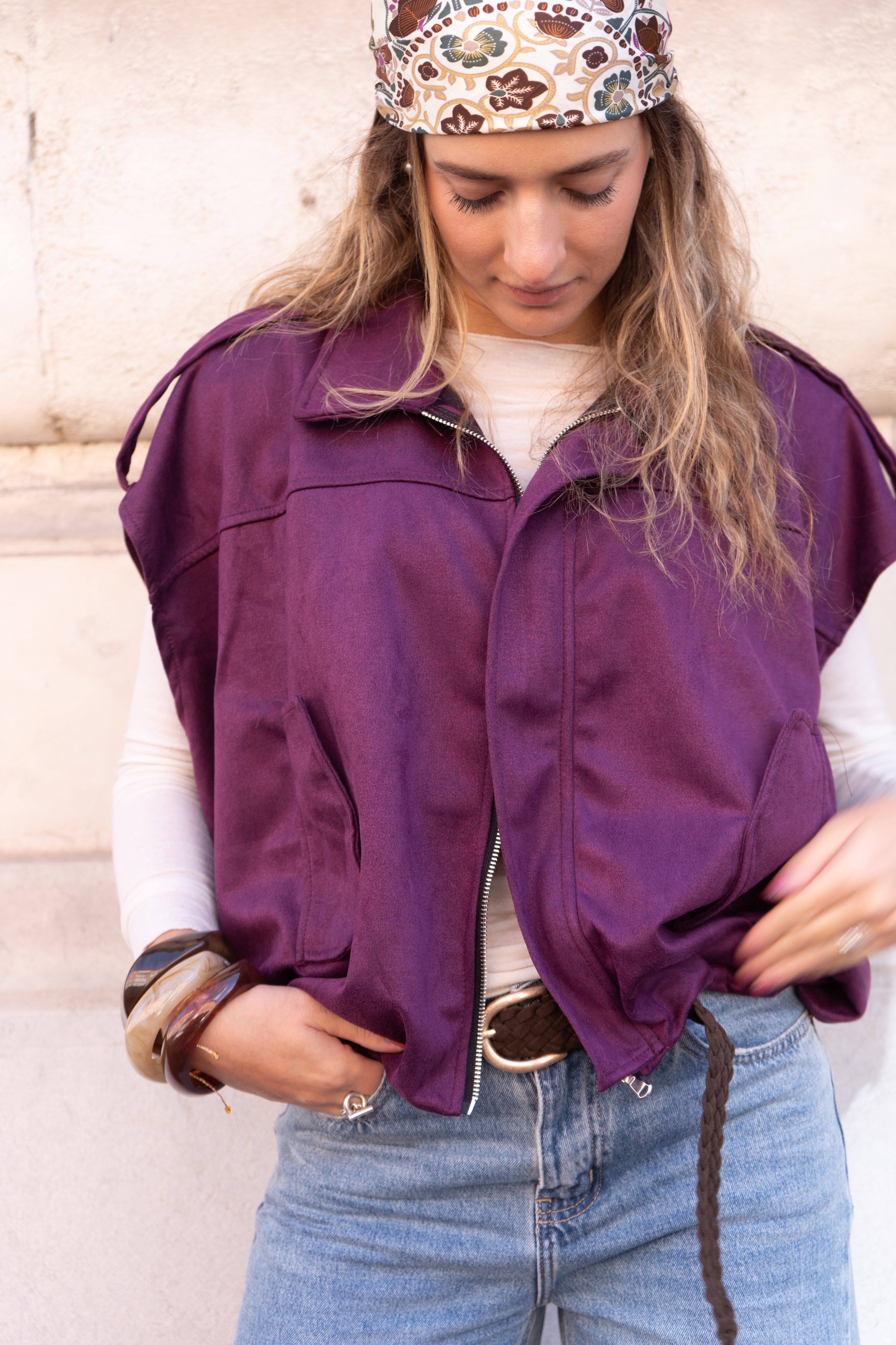VESTE SANS MANCHE DAIM - AUBERGINE