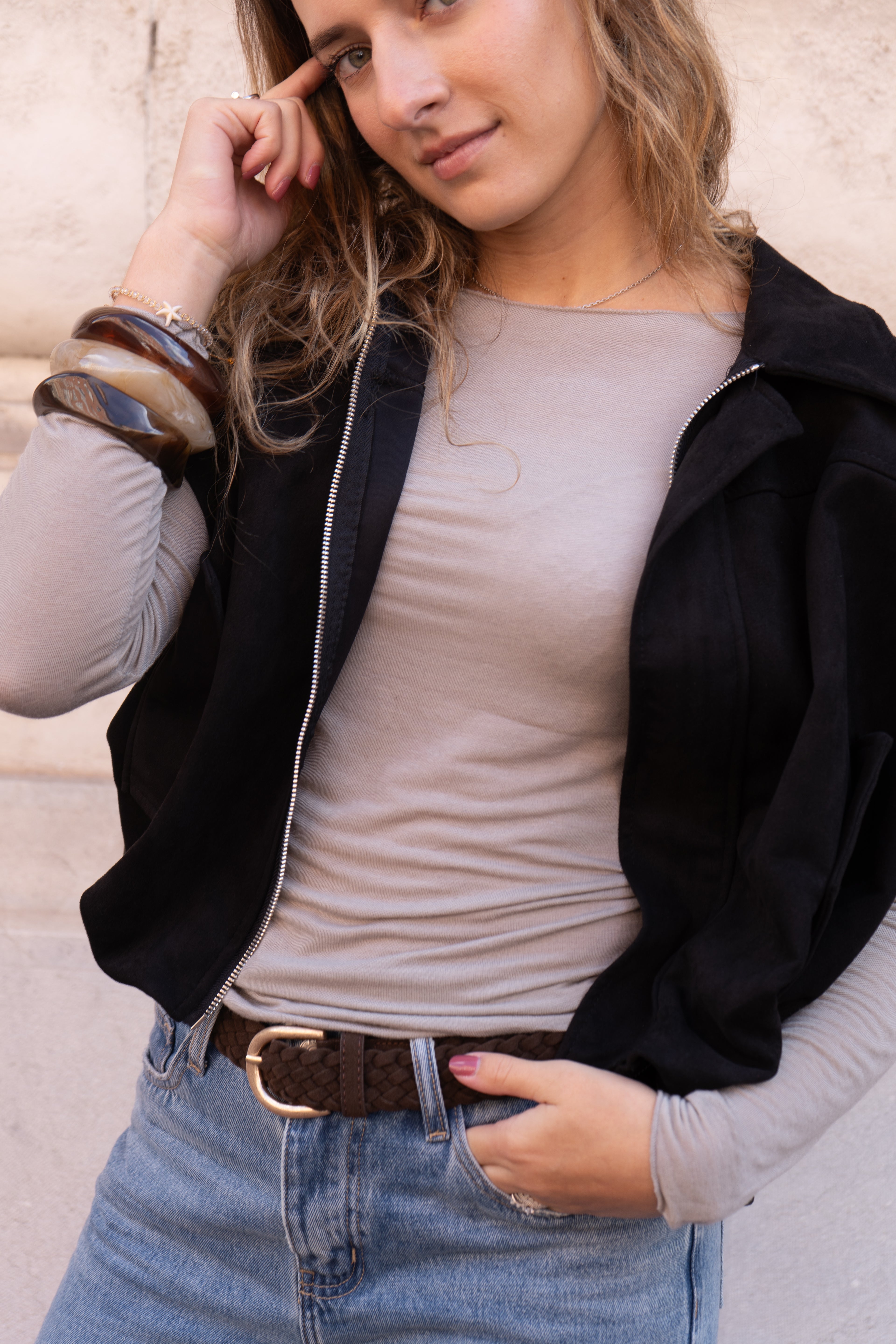 VESTE SANS MANCHE DAIM - NOIR